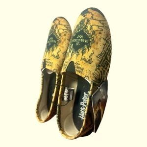 Harry Potter Size Small 6/7 Hogwarts School The Marauders Map Casual Shoes